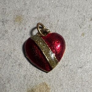 VINTAGE ROYAL Elegant Red and Gold Heart Pendant Necklace
